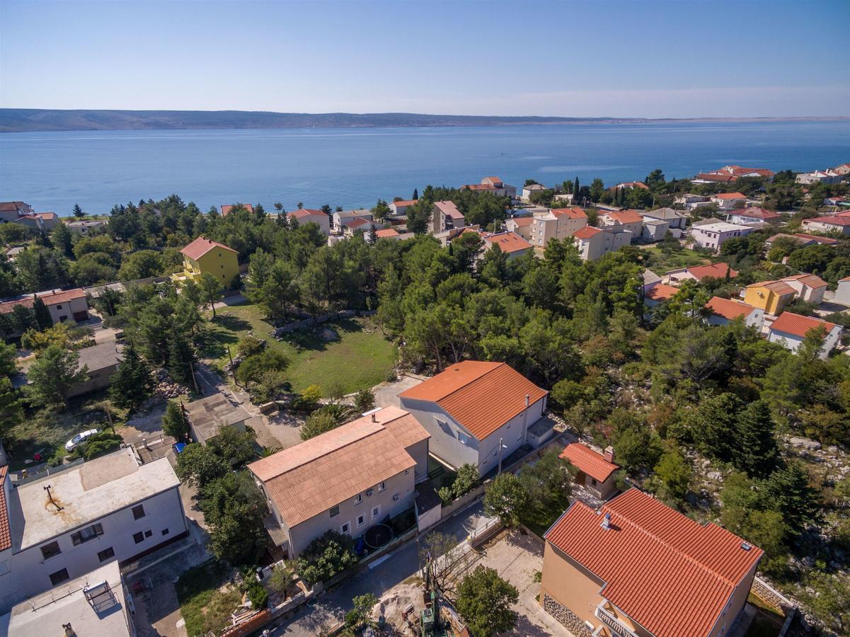 Apartments And Rooms Dragica Starigrad Paklenica Exterior photo